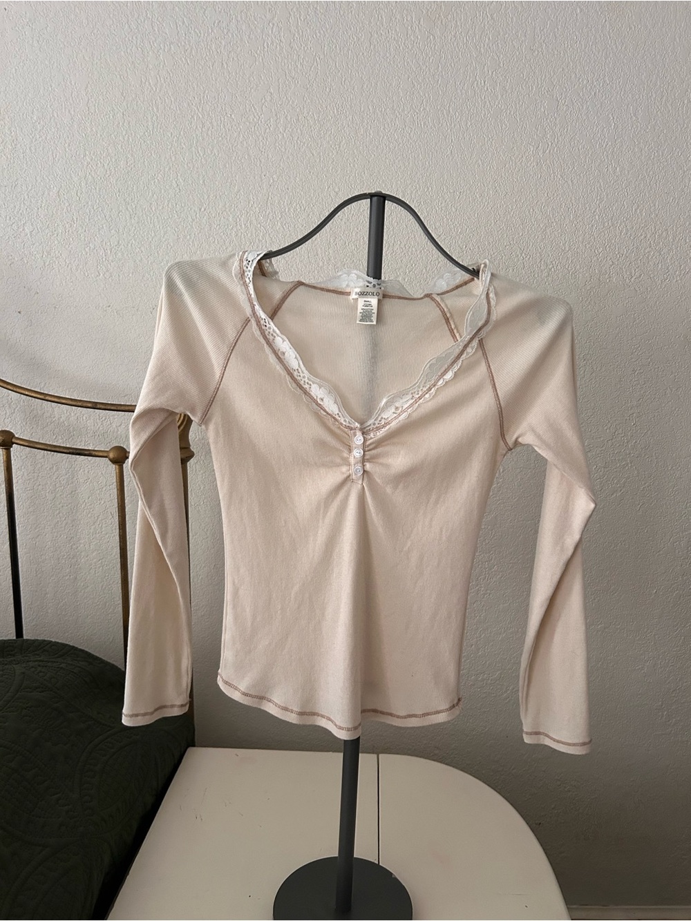 Bozzolo Cream Lace-Trim Long Sleeve Henley - Picture 1 of 3